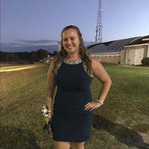 Meet your Posher, Haley